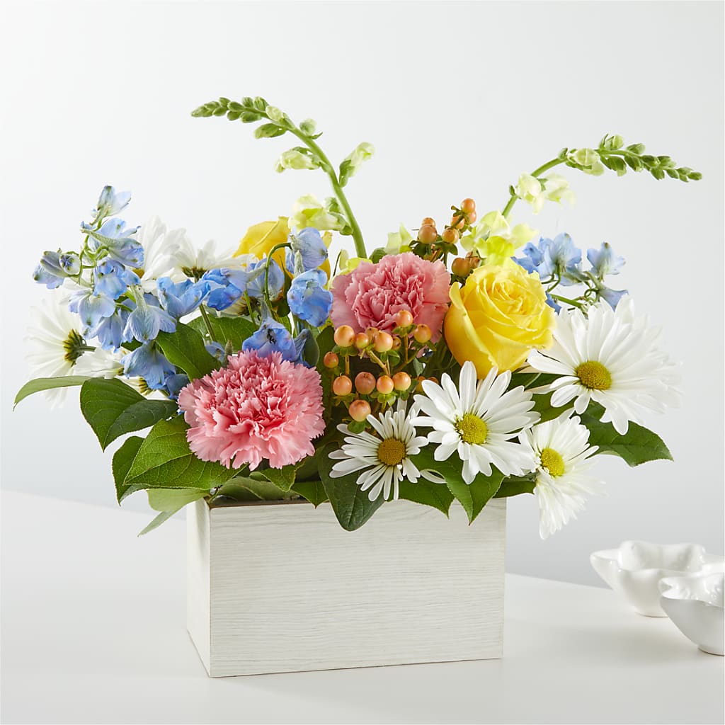 Sun Salutation Box Bouquet – Showcase Flowers, San Francisco CA