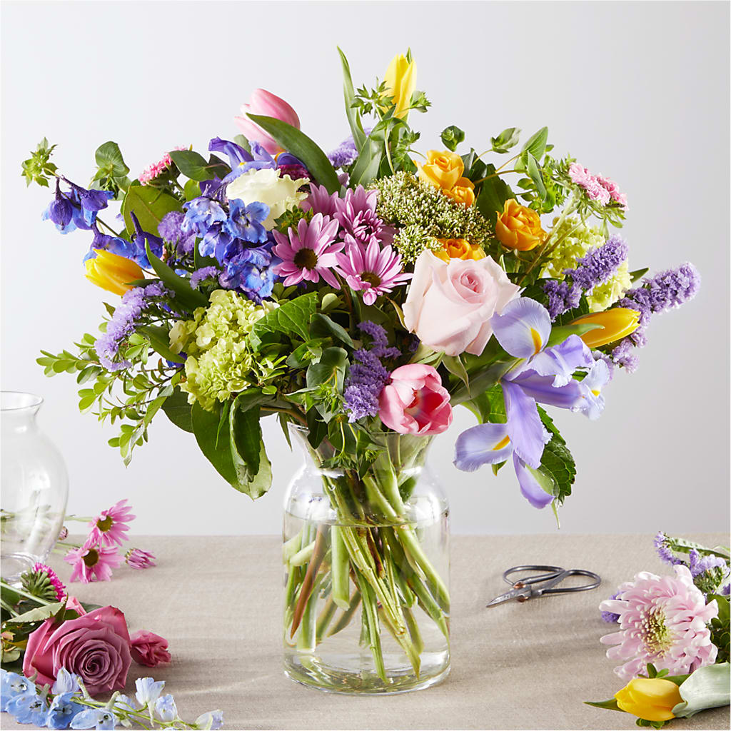 Pastel Tradition - A Florist Original – Showcase Flowers, San Francisco CA