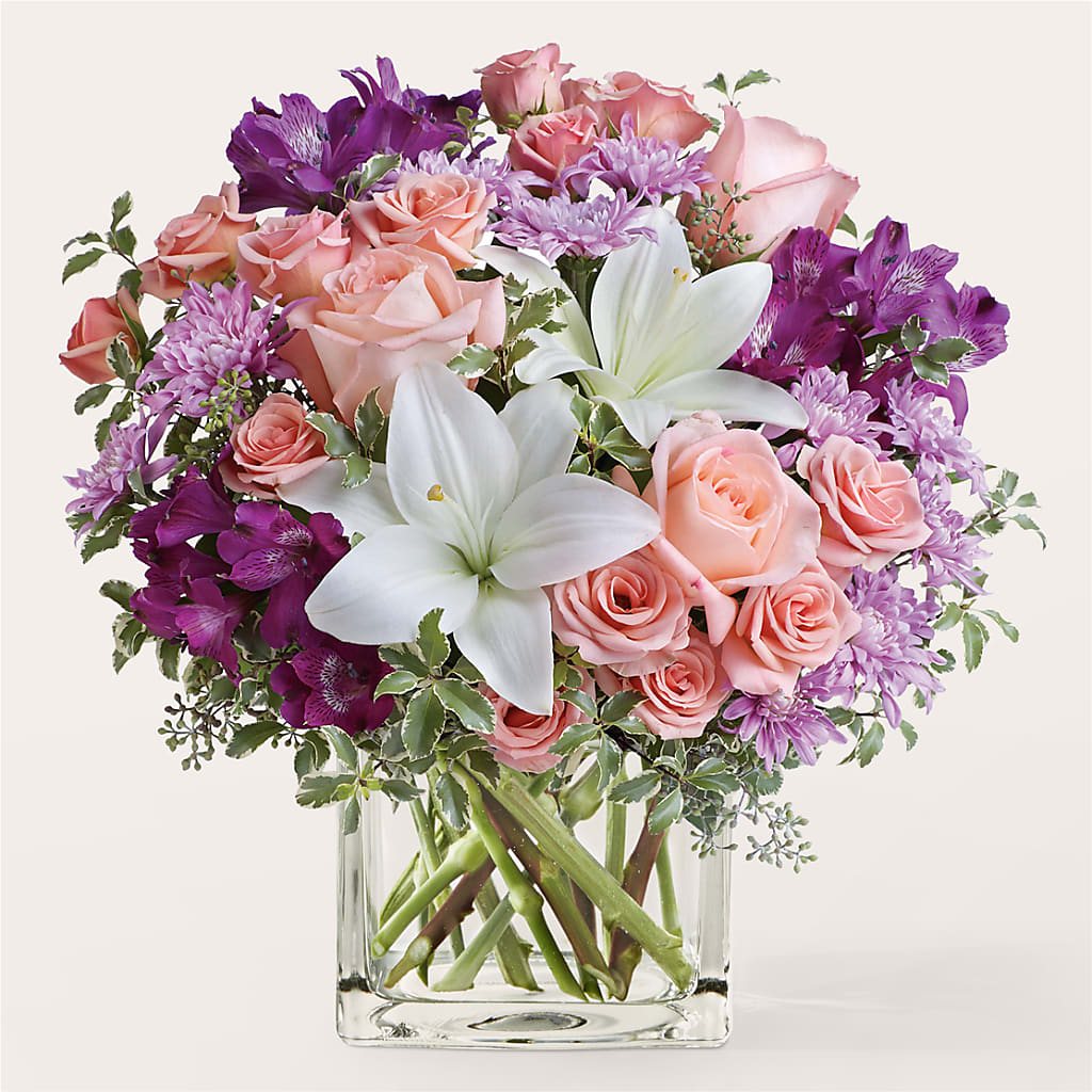 Mani Pedi Bouquet – Showcase Flowers, San Francisco CA