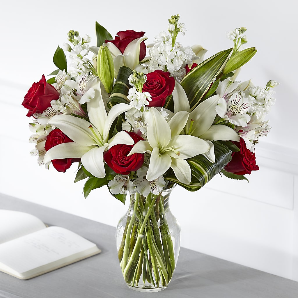 Loving Respect Bouquet – Showcase Flowers, San Francisco CA