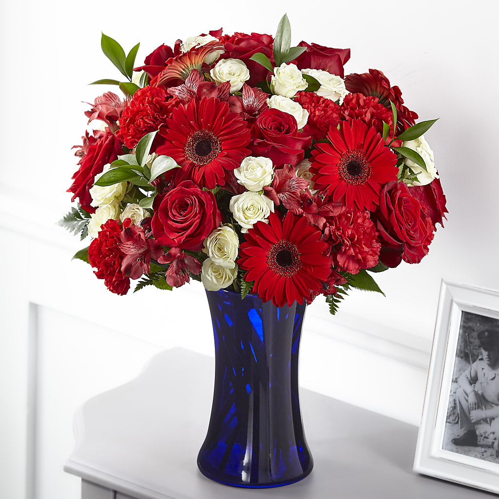 Hearts Embrace Bouquet – Showcase Flowers, San Francisco CA