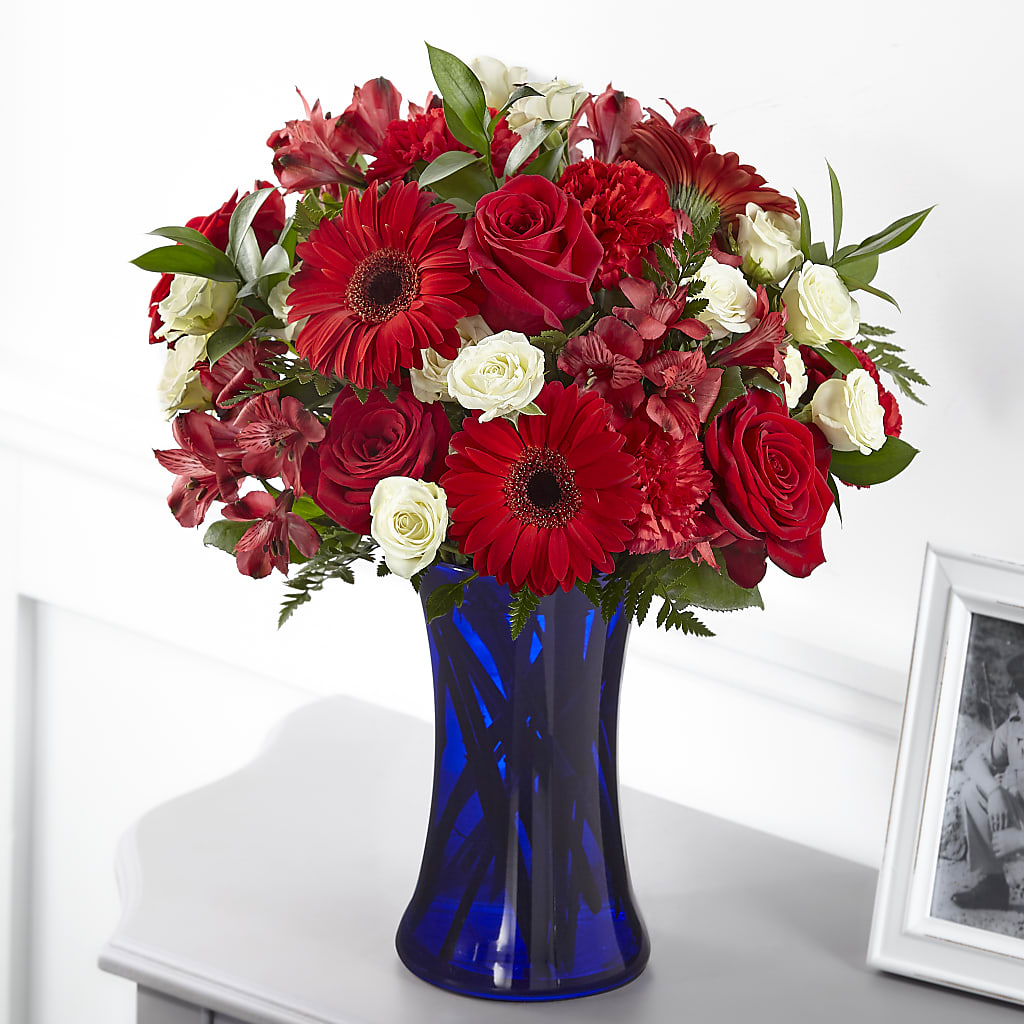 Hearts Embrace Bouquet – Showcase Flowers, San Francisco CA
