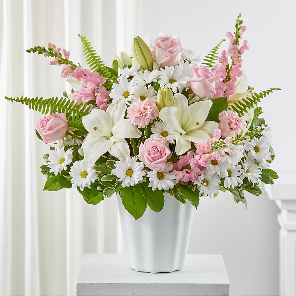 Soft Touch Tabletop Basket – Showcase Flowers, San Francisco CA