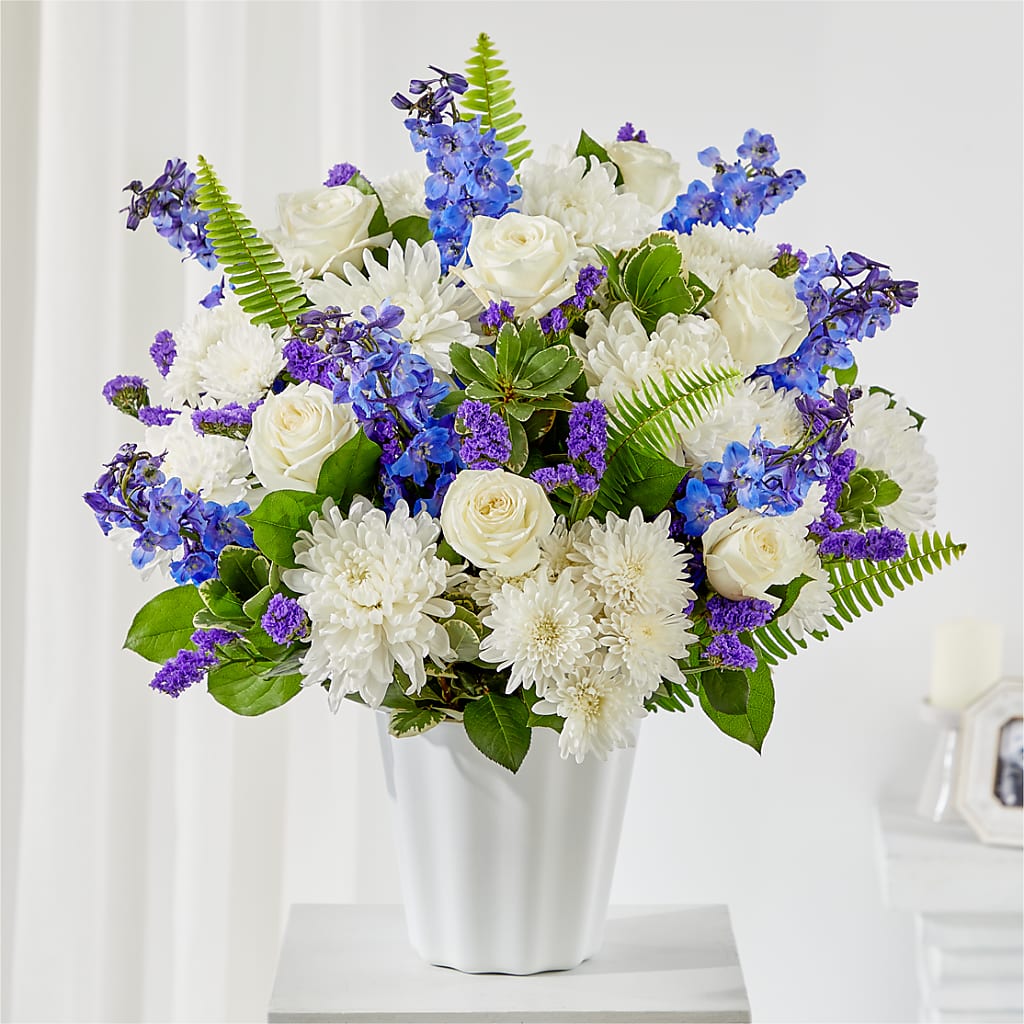Hold Dear Tabletop Basket – Showcase Flowers, San Francisco CA