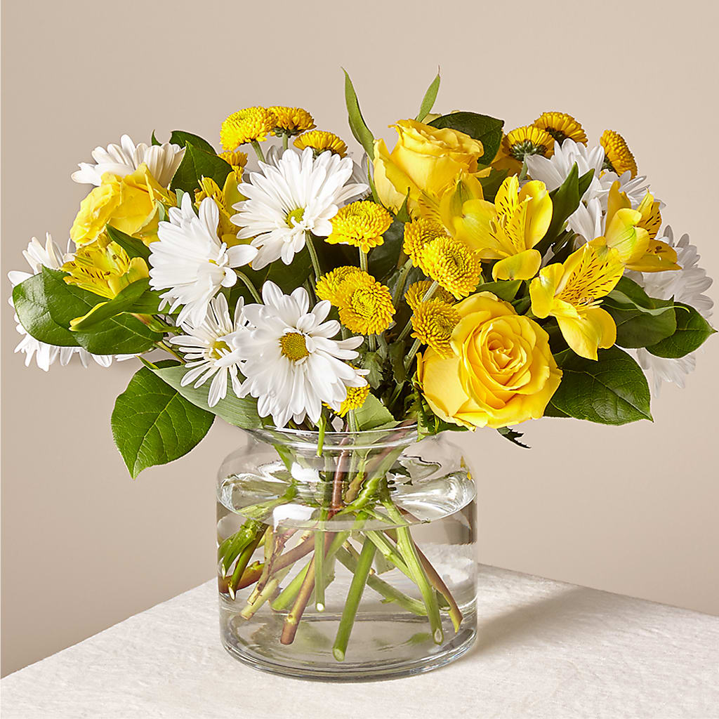 Sunny Sentiments Bouquet – Showcase Flowers, San Francisco CA