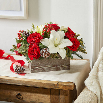 Snowy Wonderland Bouquet –  Showcase Flowers, San Francisco CA