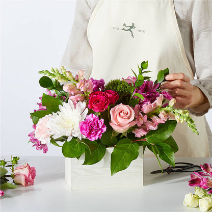 Sweetberry Box – A Florist Original –  Showcase Flowers, San Francisco CA