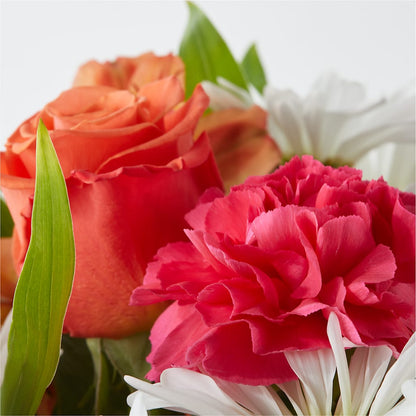 Oopsie Daisy Bouquet –  Showcase Flowers, San Francisco CA