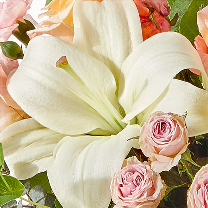 Grapefruit Splash Bouquet –  Showcase Flowers, San Francisco CA